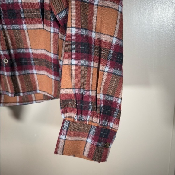 NWT hem & thread Pleated Plaid Crop Long sleeve Top Size Small - Picture 4 of 6